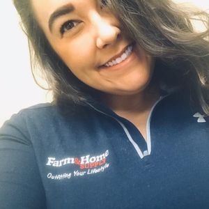 Meet your Posher, Ashlee